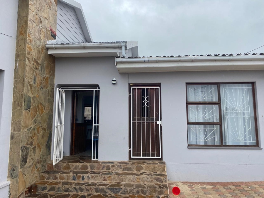 4 Bedroom Property for Sale in Mossel Bay Ext 26 Western Cape